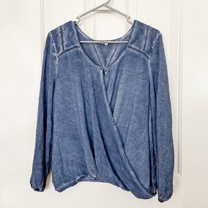 En Creme Chambray Blue Surplice Blouse